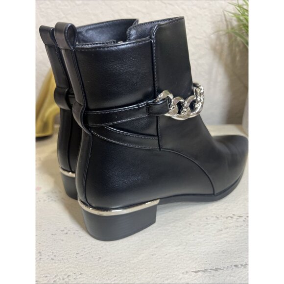 Torgeis Iona Boot Sz 7 Black Pointy Silver Chain Ankle Boots Women’s - Picture 5 of 12